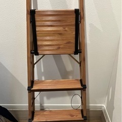 脚立　木目調の画像