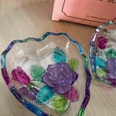 昭和レトロ　SHOEI ハート型ガラス置物　フラワー薔薇の画像
