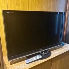 【済】パナソニック　ビエラ37型液晶テレビ