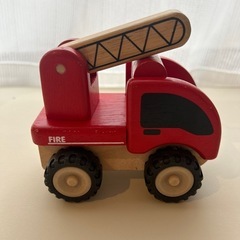 木の消防車の画像