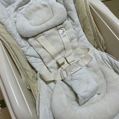 コンビ　電動ハイローチェアの画像