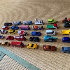 トミカとか30台の画像