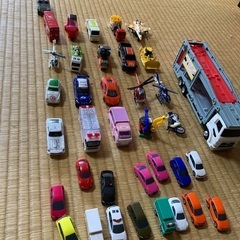 トミカとか30台以上