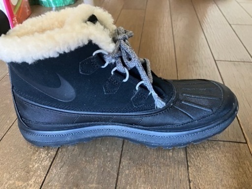NIKEブーツ24.5㎝