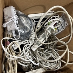 🚨【12月25日まで】【無料中古品】ケーブル、延長コード　