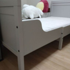 IKEA　キッズベッドの画像