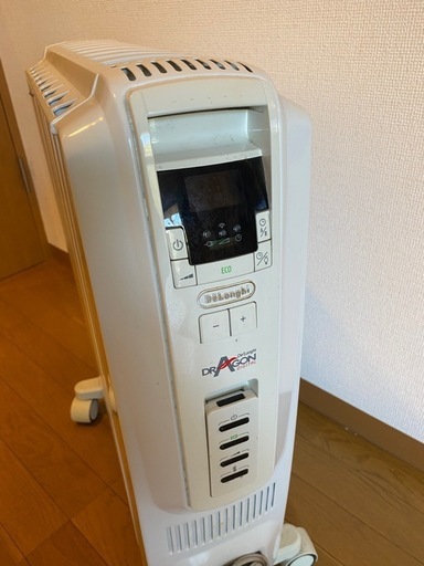 デロンギ　オイルヒーター　TDD0915