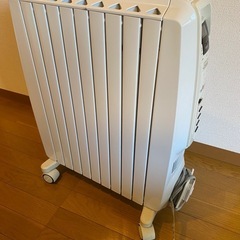 デロンギ　オイルヒーター　TDD0915の画像