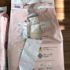 新生児用オムツ【未開封1袋＋開封済み半分セット・700円】の画像