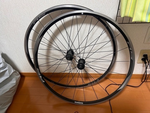 SHIMANO ホイール  rs100 前後セット ロードバイク1月24日中に取りに来ていただければ9000円