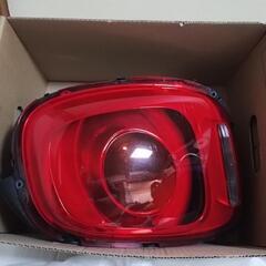 車　部品　BMW ミニ 左 右 セット　テールランプ ライト クーパーS LEDヘッドライト　（0）の画像