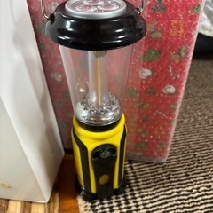 手廻し充電　マルチランタン