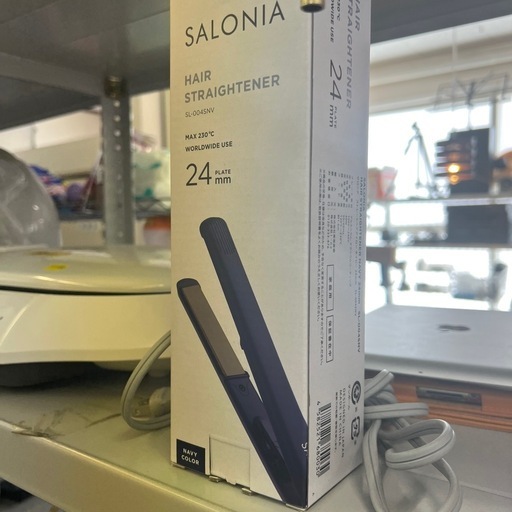 美品　アイロン　MAX 230度　ネイビー