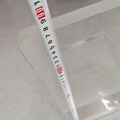 【業務用】アクリル 透明椅子 100キロ以上の方でも大丈夫ですの画像