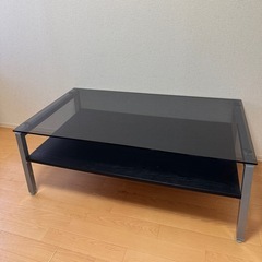 ガラステーブル