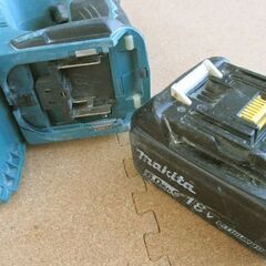 マキタ 18V充電式 ハンマドリル HR244D バッテリー makita 札幌市北区屯田の画像