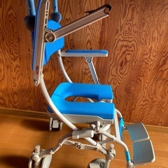 ウチエ入浴用車椅子