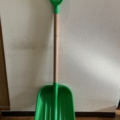 雪掻き用シャベル　相談中
