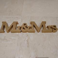 Mr&Mrs ウェディングデコレーション