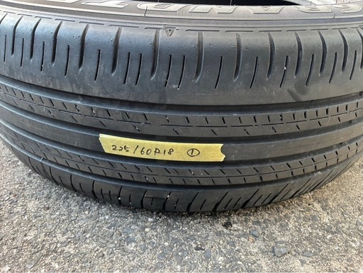 サマータイヤ225/60R18