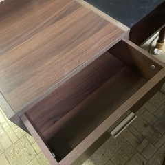 アンティーク　テーブルの画像