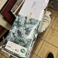 ニトリ　高さ180 定価10000の画像