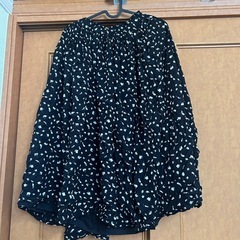 花柄　スカート