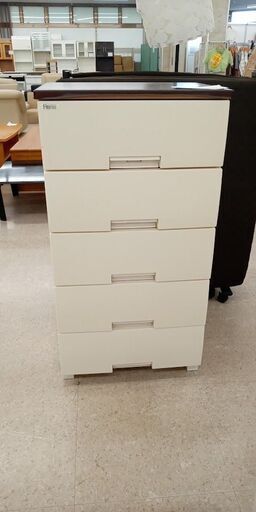 ★ジモティ割あり★ Fits プラスチック収納 クリーム H104.5×D41×W55 クリーニング済み TJ10352