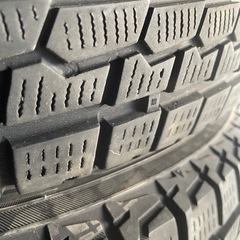 215/70R16スタッドレス
の画像