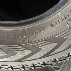 215/70R16スタッドレス
の画像