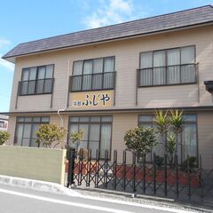 【時給1200円】【週1日～】料理の配膳、給仕、食器の片づけ等簡単な作業のお手伝いの画像