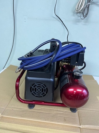 SK11エアコンプレッサー箱付き