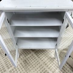 ガラスキャビネット  シャビーシック レトロ アンティーク加工の画像