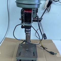 マキタ TB130 卓上ボール盤　電動　穴あけ 