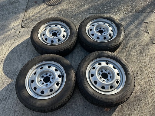 スズキ純正鉄チンホイール+ブリザックVRX 165/70R14スタッドレスセット