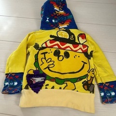 パーカー　サイズ90の画像