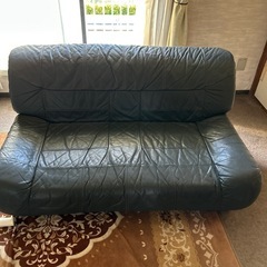 二人掛けソファの画像