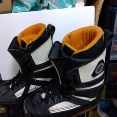 厚木方面🆗スノボーシューズの画像