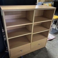 本棚　収納