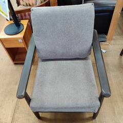 【愛品倶楽部柏店】NITORI (ニトリ) 1人用布張りソファ マイス かなりキレイな状態ですの画像