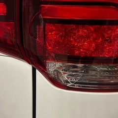 ⭐️年内限定⭐️アウトランダーPHEV 2016年式の画像