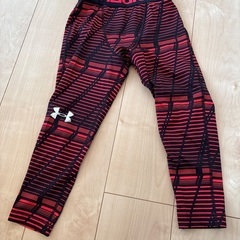 （再値下げ）ランニングパンツ（レディースM）とスパッツの画像