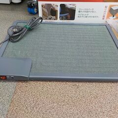 足元 デスクヒーター 2021年製 アイリスオーヤマ DEH-45 ひざ掛け付き パネルヒーター コンパクト 暖房器具 札幌市西岡店の画像