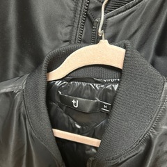 UNIQLOメンズダウン2着の画像