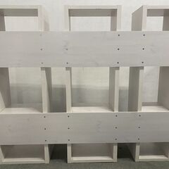 オープンシェルフ ディスプレイラック 141×121cm 奥行30 ホワイト 間仕切り 飾り棚 収納 リビング 白 縦横 中古家具 店頭引取歓迎 R8914の画像