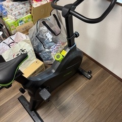 稼働品☆美品　FITBOX エアロバイク　