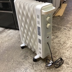 万代店　ウェーブ型オイルヒーター2017年