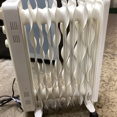 万代店　ウェーブ型オイルヒーター2017年の画像