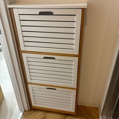 靴箱　引き取り手決まりました