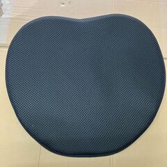 新品　studio-n ハイヒップクッション ブラック
